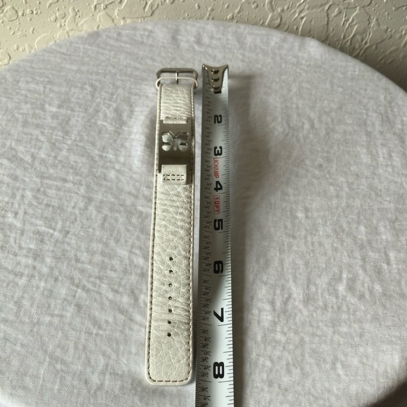 Fossil: White Leather Bracelet- Silver Tone Butterfly Accent - Picture 12 of 16